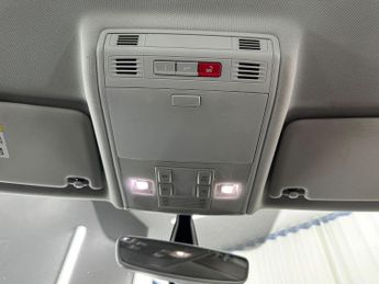VOLKSWAGEN GOLF 35.8kWh e-Golf Auto 5dr