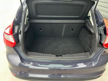 FORD FOCUS 1.6 Zetec