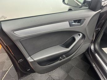 AUDI A4 2.0 TDI SE Technik