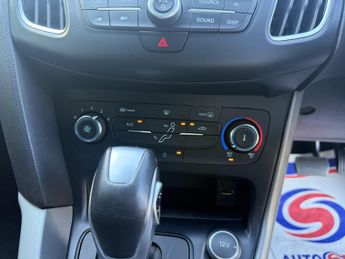FORD FOCUS 1.0 T EcoBoost Zetec Edition