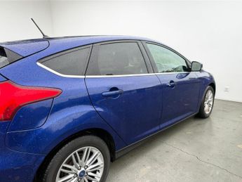 FORD FOCUS 1.0 T EcoBoost Zetec Edition