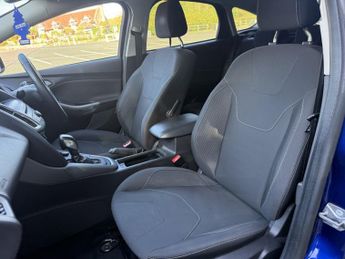 FORD FOCUS 1.0 T EcoBoost Zetec Edition