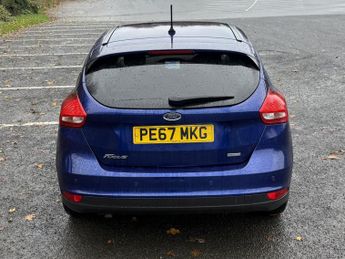 FORD FOCUS 1.0 T EcoBoost Zetec Edition