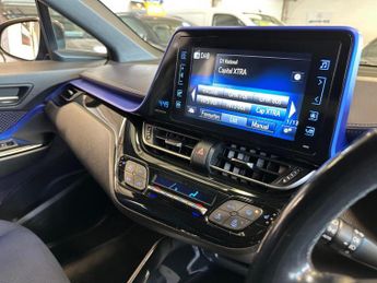 TOYOTA C-HR 1.8 VVT-h Dynamic CVT Euro 6 (s/s) 5dr