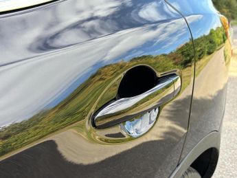 NISSAN QASHQAI 1.2 DIG-T Tekna