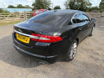 JAGUAR XF 2.2d Luxury Auto Euro 5 (s/s) 4dr