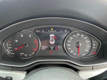 AUDI A5 2.0 TDI 40 S line