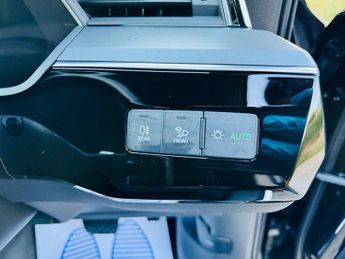 AUDI E-TRON 50 Technik