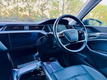 AUDI E-TRON 50 Technik