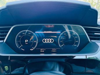 AUDI E-TRON 50 Technik