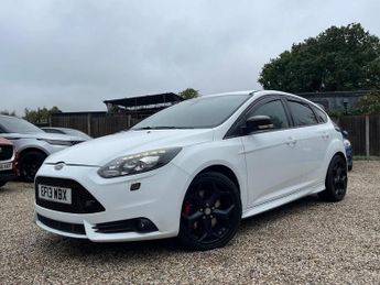 Ford Focus 2.0 T EcoBoost ST-3