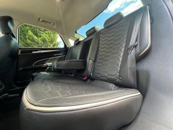 FORD MONDEO 2.0 TiVCT Vignale