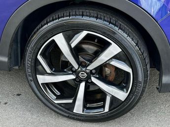 NISSAN QASHQAI 1.3 DIG-T Tekna