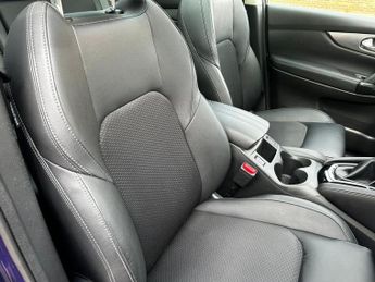 NISSAN QASHQAI 1.3 DIG-T Tekna