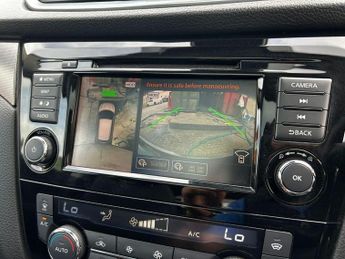NISSAN QASHQAI 1.3 DIG-T Tekna