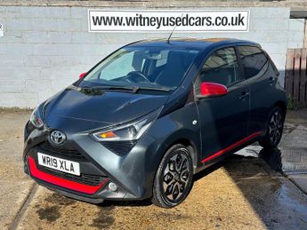 Toyota AYGO 1.0 VVT-i x-trend