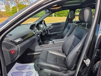 MERCEDES-BENZ E CLASS 3.0 E350 CDI V6 BlueEfficiency Sport G-Tronic Euro 5 4dr