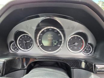 MERCEDES-BENZ E CLASS 3.0 E350 CDI V6 BlueEfficiency Sport G-Tronic Euro 5 4dr