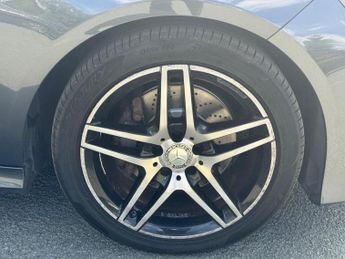 MERCEDES-BENZ E CLASS 2.1 E220 BlueTEC AMG Night Edition G-Tronic+ Euro 6 (s/s) 4dr