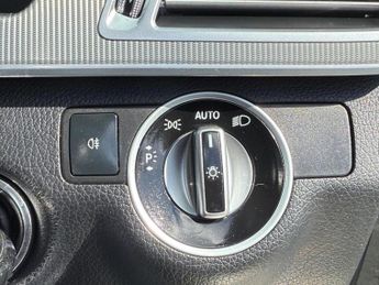 MERCEDES-BENZ E CLASS 2.1 E220 BlueTEC AMG Night Edition G-Tronic+ Euro 6 (s/s) 4dr
