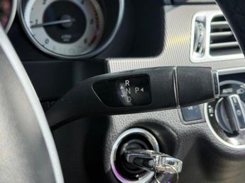 MERCEDES-BENZ E CLASS 2.1 E220 BlueTEC AMG Night Edition G-Tronic+ Euro 6 (s/s) 4dr