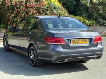 MERCEDES-BENZ E CLASS 2.1 E220 BlueTEC AMG Night Edition G-Tronic+ Euro 6 (s/s) 4dr