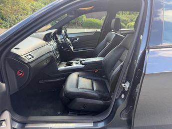 MERCEDES-BENZ E CLASS 2.1 E220 BlueTEC AMG Night Edition G-Tronic+ Euro 6 (s/s) 4dr