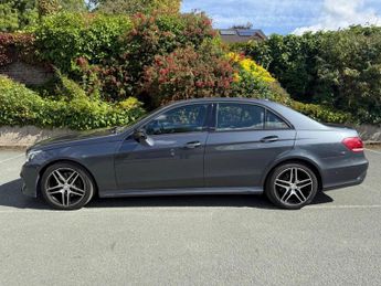 MERCEDES-BENZ E CLASS 2.1 E220 BlueTEC AMG Night Edition G-Tronic+ Euro 6 (s/s) 4dr