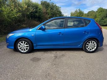 HYUNDAI I30 1.6 Comfort