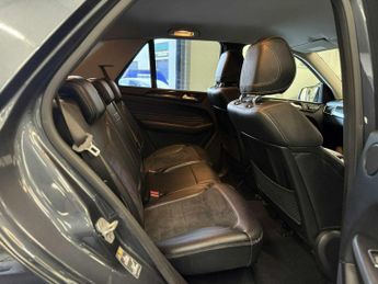 MERCEDES-BENZ M CLASS 3.0 ML350 V6 BlueTEC Sport