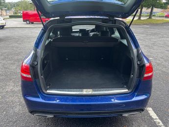 MERCEDES-BENZ C CLASS 2.1 C220d AMG Line