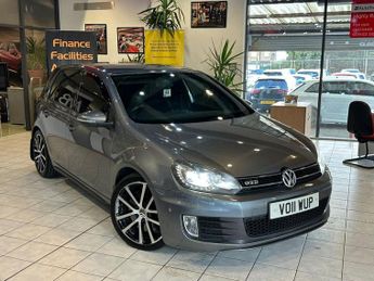 VOLKSWAGEN GOLF 2.0 TDI GTD