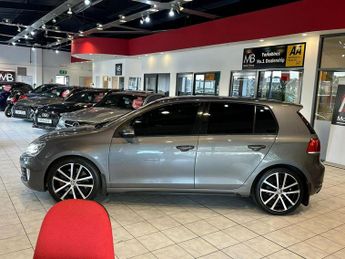 VOLKSWAGEN GOLF 2.0 TDI GTD