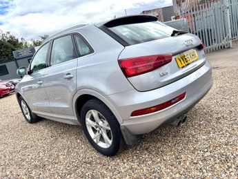 AUDI Q3 Audi Q3 2.0 TFSI SE S Tronic Quattro Euro 6