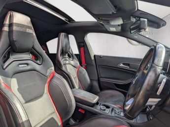 MERCEDES-BENZ CLA 2.0 CLA45 AMG Coupe SpdS DCT 4MATIC Euro 6 (s/s) 4dr