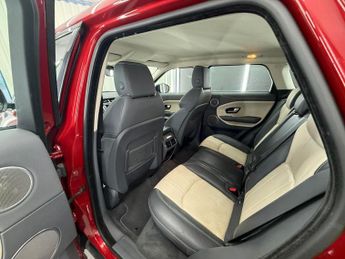 LAND ROVER RANGE ROVER EVOQUE 2.0 TD4 SE Tech Auto 4WD Euro 6 (s/s) 5dr