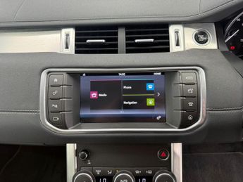 LAND ROVER RANGE ROVER EVOQUE 2.0 TD4 SE Tech Auto 4WD Euro 6 (s/s) 5dr