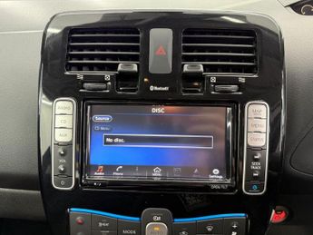 NISSAN LEAF 30kWh Acenta Auto 5dr