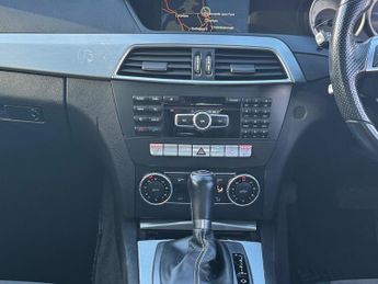 MERCEDES-BENZ C CLASS 1.6 C180 AMG Sport Edition
