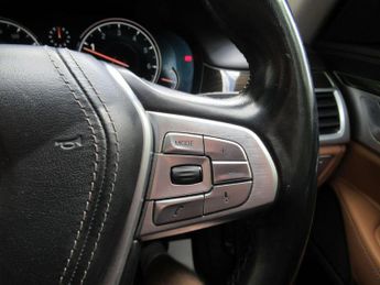 BMW 7 SERIES 3.0 740Li Exclusive Auto Euro 6 (s/s) 4dr