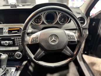 MERCEDES-BENZ C CLASS 2.1 C220 CDI BlueEfficiency Executive SE