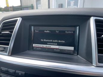 MERCEDES-BENZ M CLASS 3.0 ML350 V6 BlueTEC SE