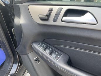 MERCEDES-BENZ M CLASS 3.0 ML350 V6 BlueTEC SE