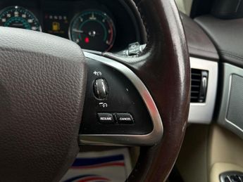 JAGUAR XF 2.2d Premium Luxury Auto Euro 5 (s/s) 4dr