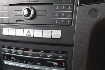 MERCEDES-BENZ E CLASS 3.5 E400 V6 AMG Line Edition