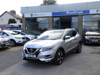 NISSAN QASHQAI 1.3 DIG-T Tekna