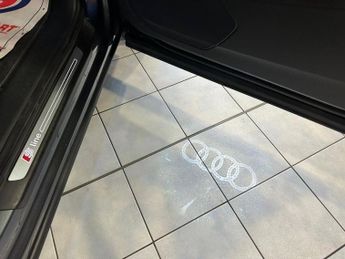 AUDI Q7 3.0 TDI V6 S line