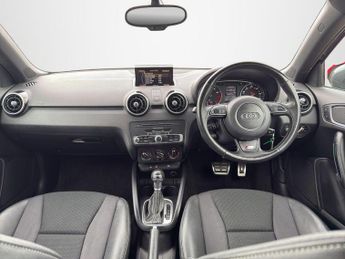 AUDI A1 1.4 TFSI S line