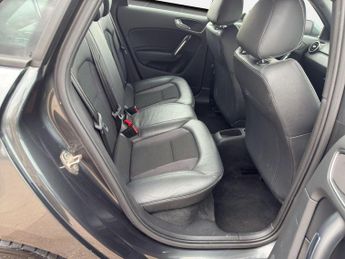 AUDI A1 1.4 TFSI S line