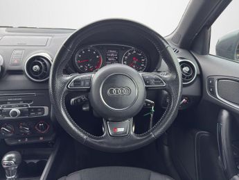 AUDI A1 1.4 TFSI S line